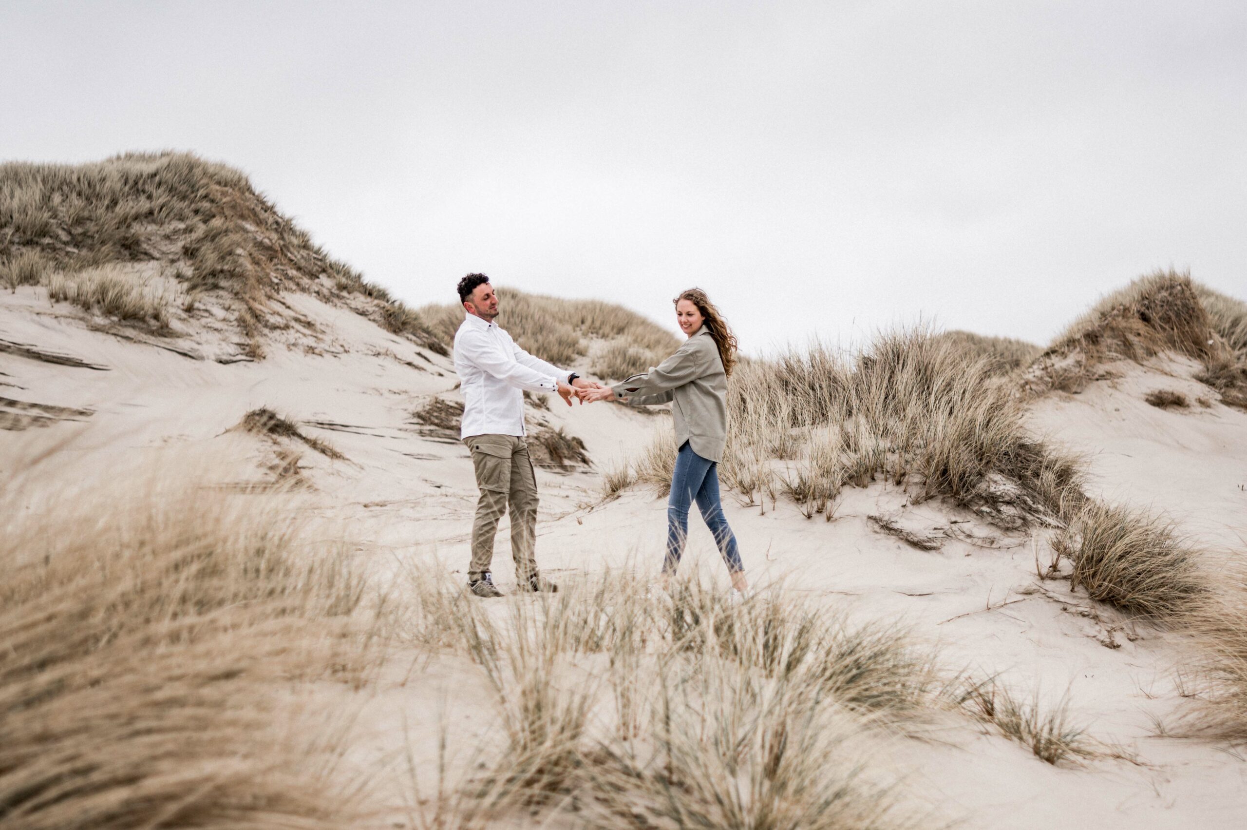 Hochzeitspaar,Hochzeitsfoto,Hochzeitskleid,Hochzeitsfotografie, Hochzeitsinspiration, Hochzeitsideen, Hochzeitsfotograf NRW, Hochzeitsvideograf, Hochzeitsfilm, Hochzeitsvideo,